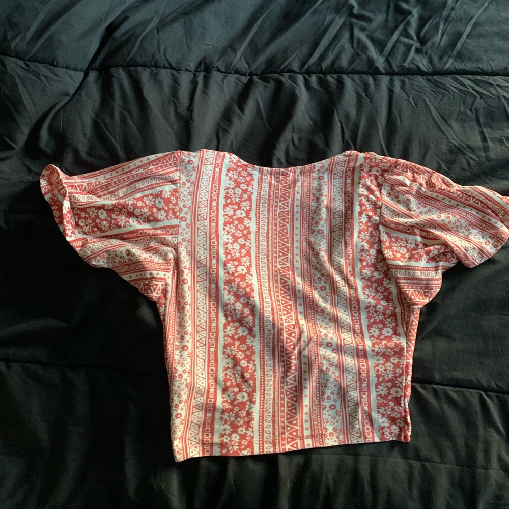 Crop top